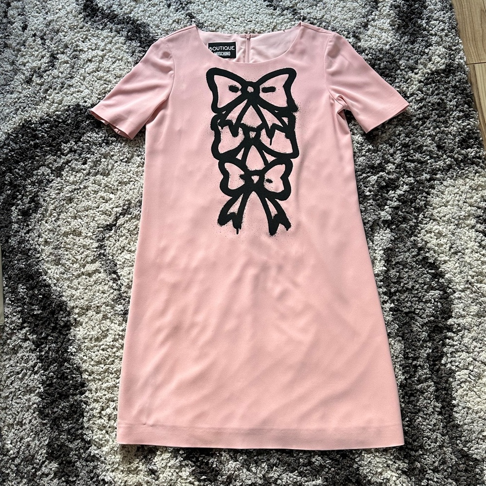 Boutique Moschino Pink Bow Printed Dress